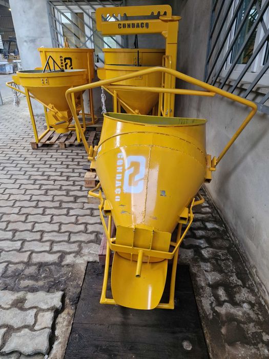 Balde Betão / MANGA / TRENÓ / CALEIRA - NOVO