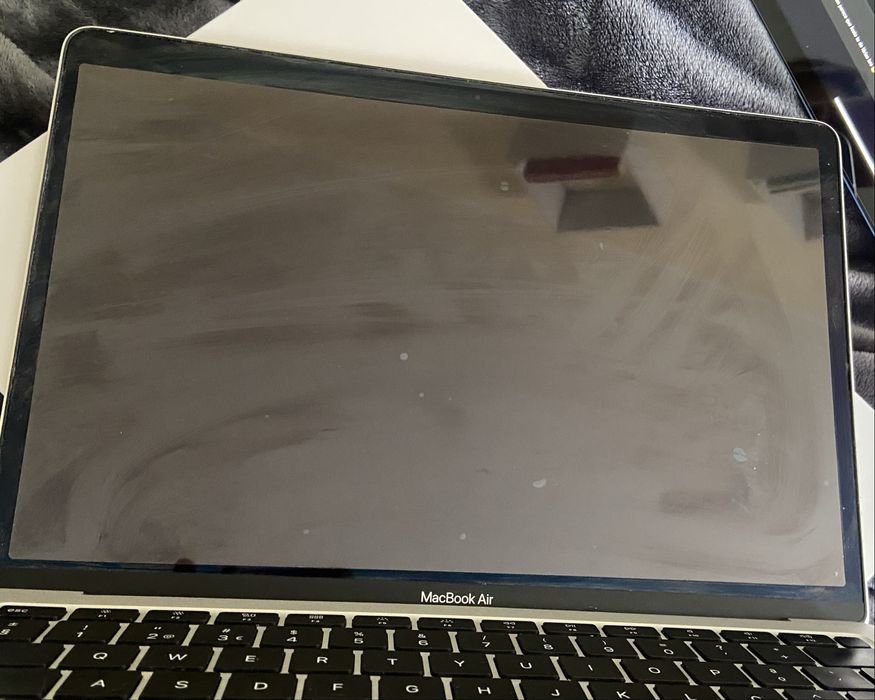 MacBook Air 13'' | 2020 | i7-1,2GHz | 8GB | 256GB SSD | Prateado