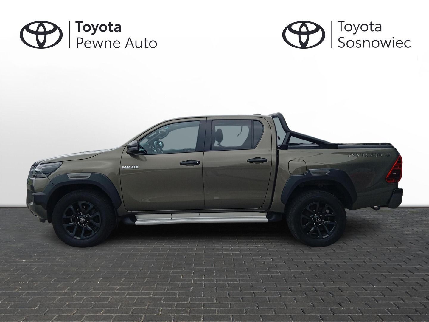 Toyota Hilux Toyota Hilux 2.8 D-4D Double Cab Invincible 4x4 A/T