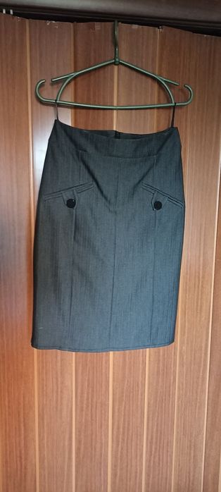 Костюм жіночий, на дівчину-підлітка (жилет і спідниця)