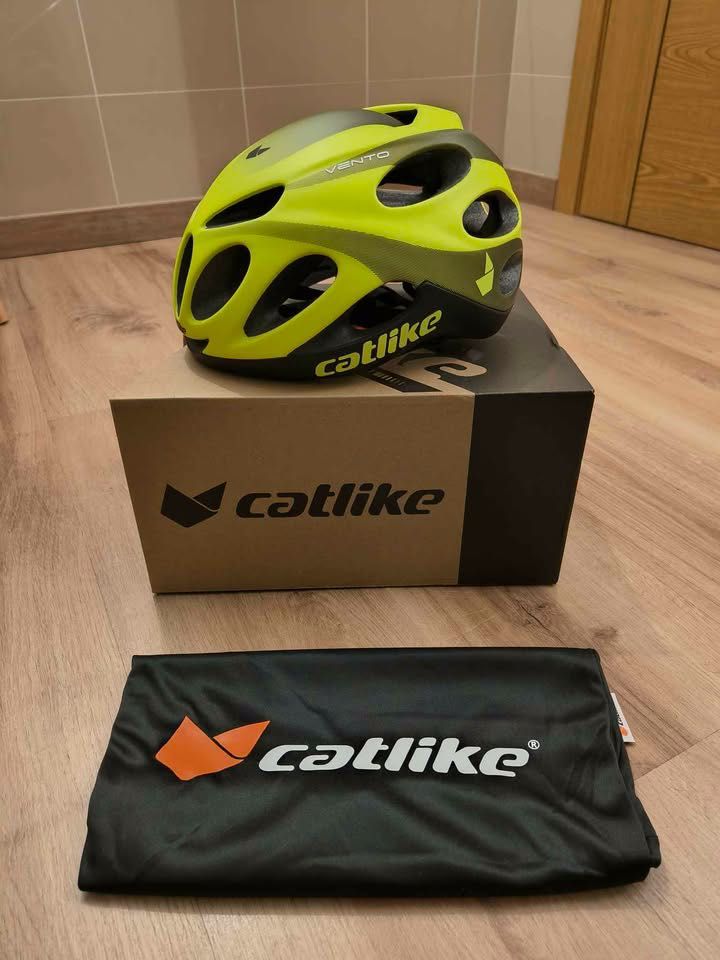 Capacete de Ciclismo Catlike Vento "NOVO"