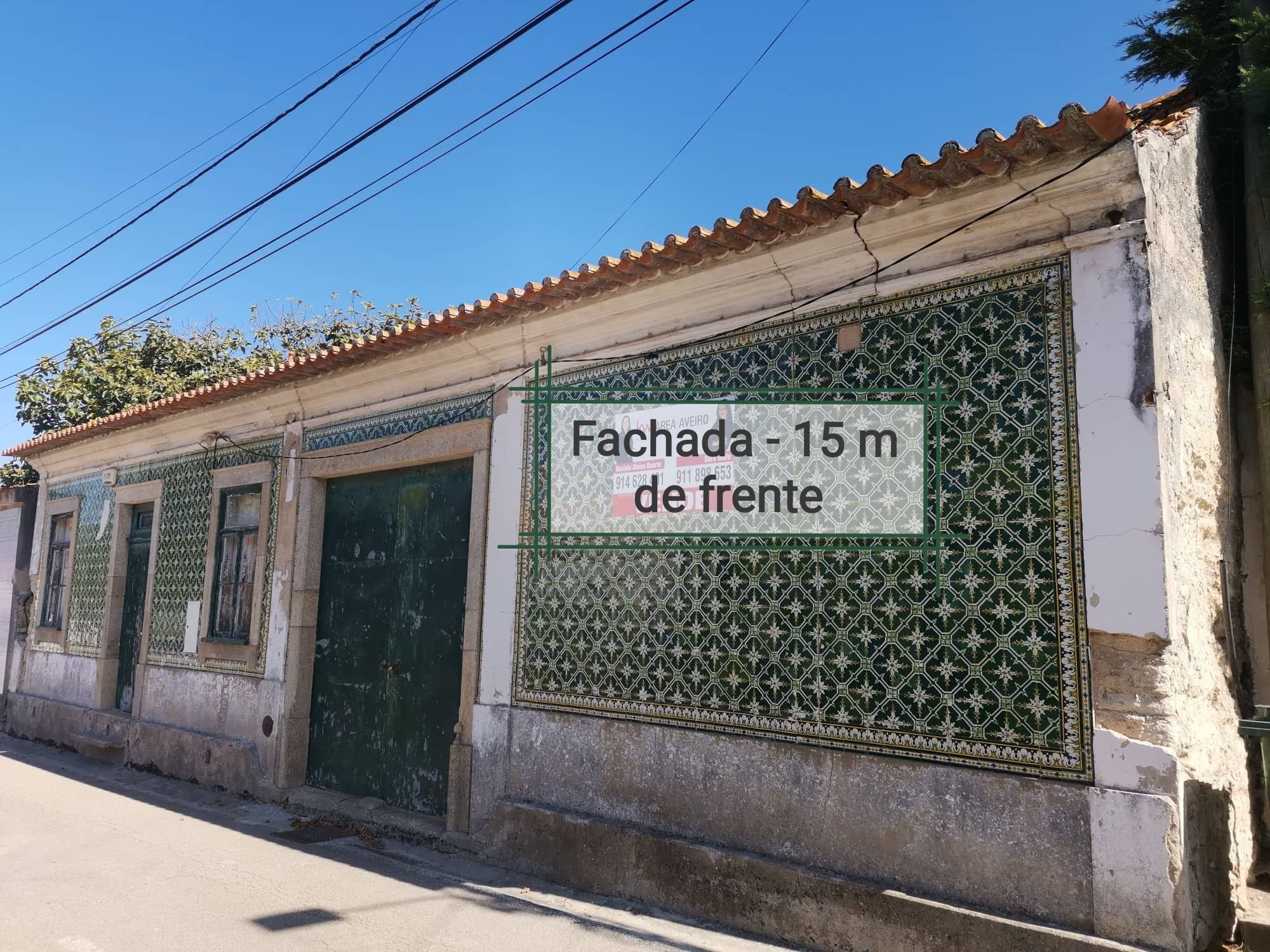 Terreno com casa devoluta - Coutada - próximo Universidade Aveiro