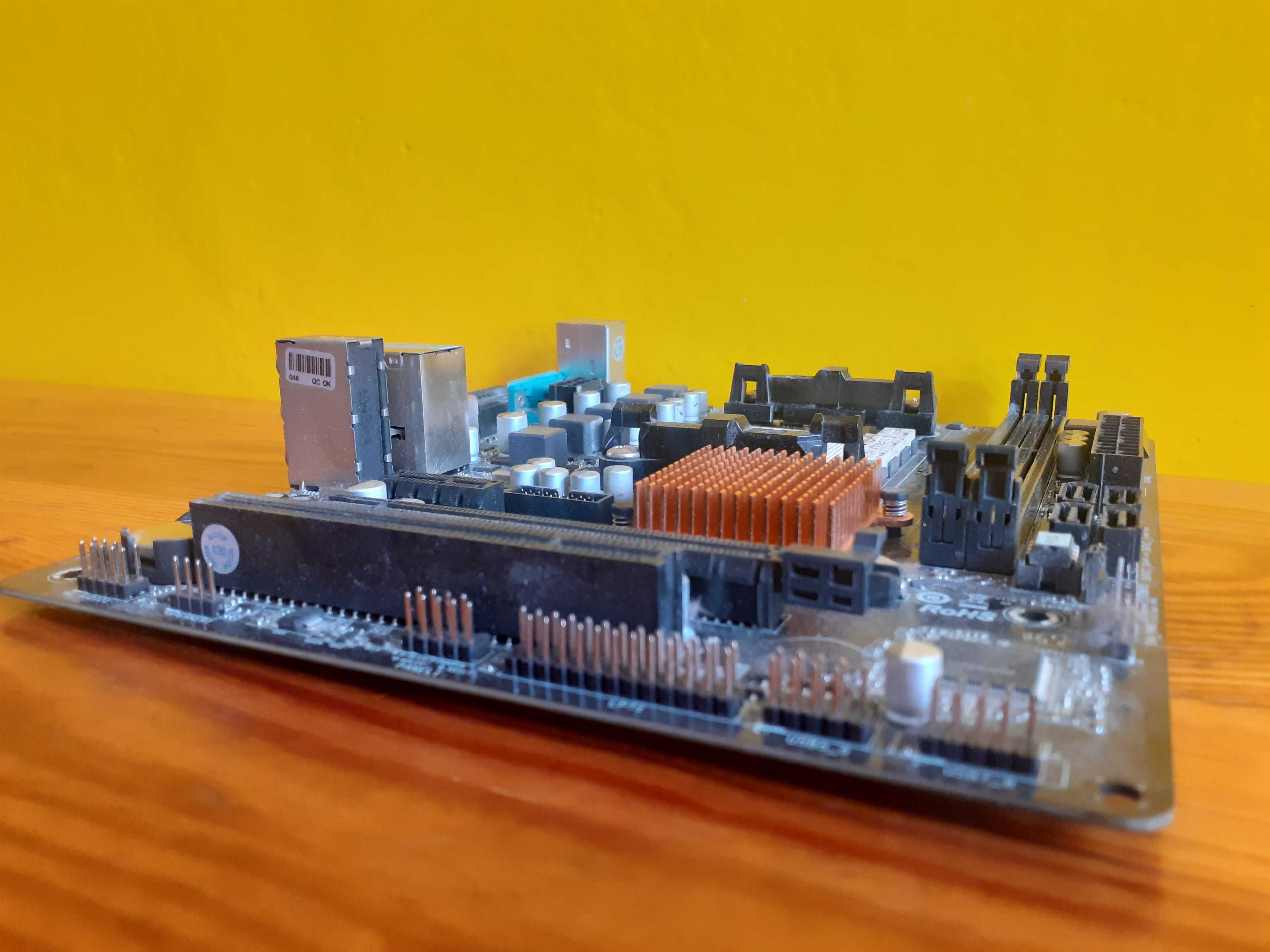 Płyta główna AM3+ ASRock N68-GS4/USB3 FX R2.0 + zaślepka