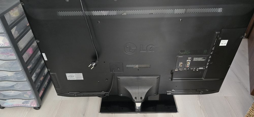 Telewizor LG 3D uszkodzony