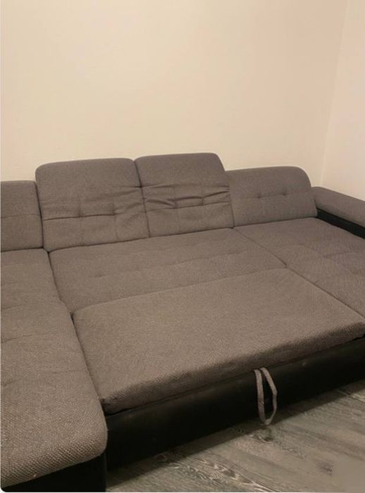 Диван великих розмірів. Самовивіз