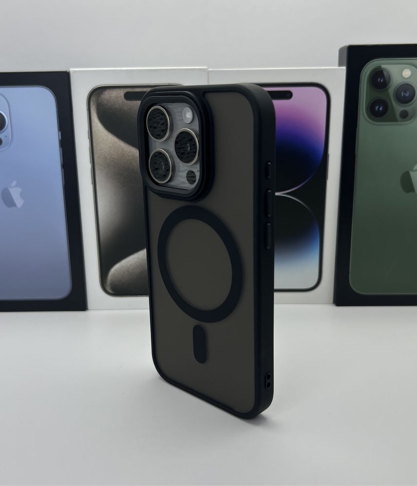 Матовый чехол IPhone 15 Pro black MagSafe, 14 Pro black, 11 Pro Max