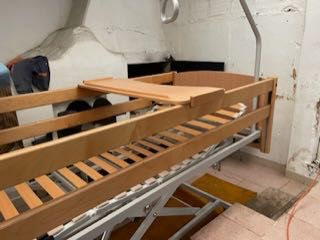 Cama articulada Nova e toda equipada