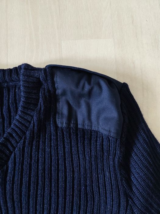 Zestaw 2 męski wełniane dzianinowe sweterka w serek do pracy, policyjn