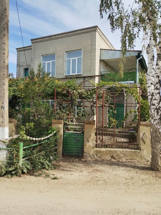 Продам будинок двоповерховий