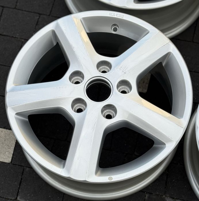 Диски оригінал VW Amarok VW 5x120 16 R16 6 x 16 ET62