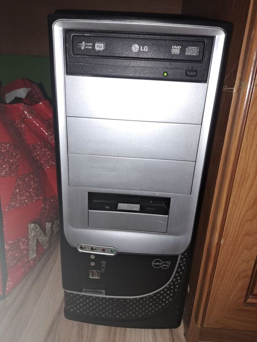 Monitor HYUNDAI i komputer LG