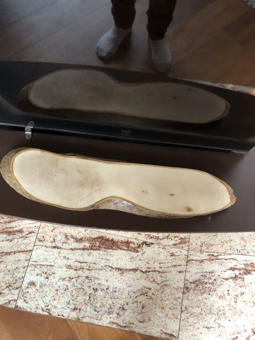 Deska dekoracyjna z drzewa orzecha włoskiego