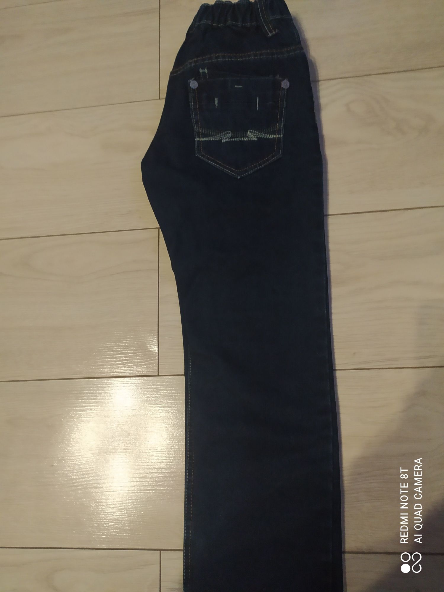 Spodnie jeans granatowe r. 128