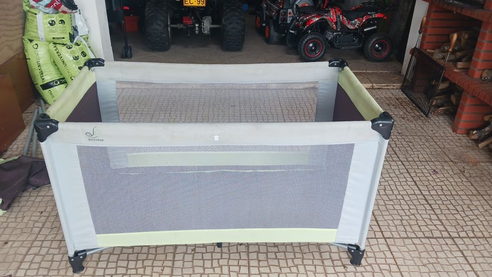 Cama bebé portátil