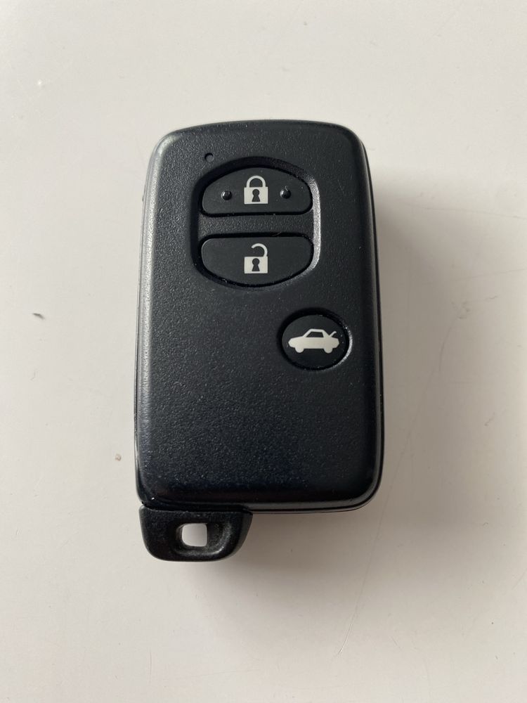 Kluczyk karta smart key Toyota B75EA