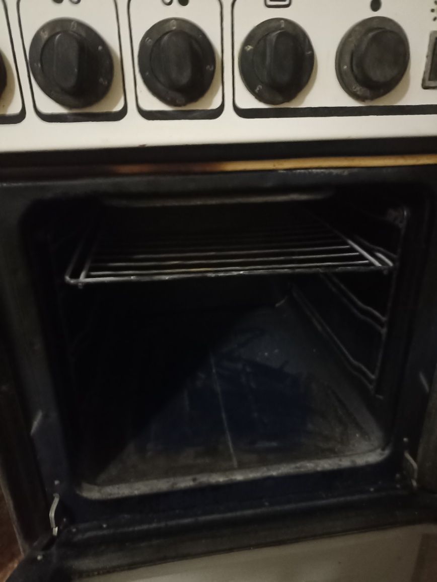 Продам электроплиту Лысьва 15
