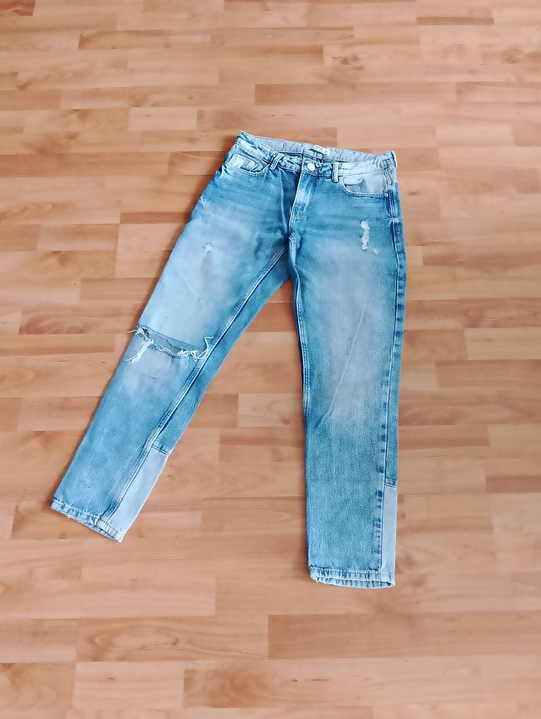 Spodnie jeansy z dziurami przetarciami Sinsay XS