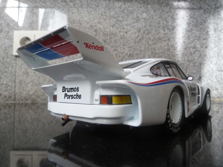 1:18 Carousel 1, Porsche 935, Brumos Racing, AutoArt Minichamps