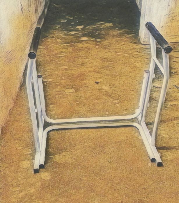 Asekuracyjnie poręcz do toalety