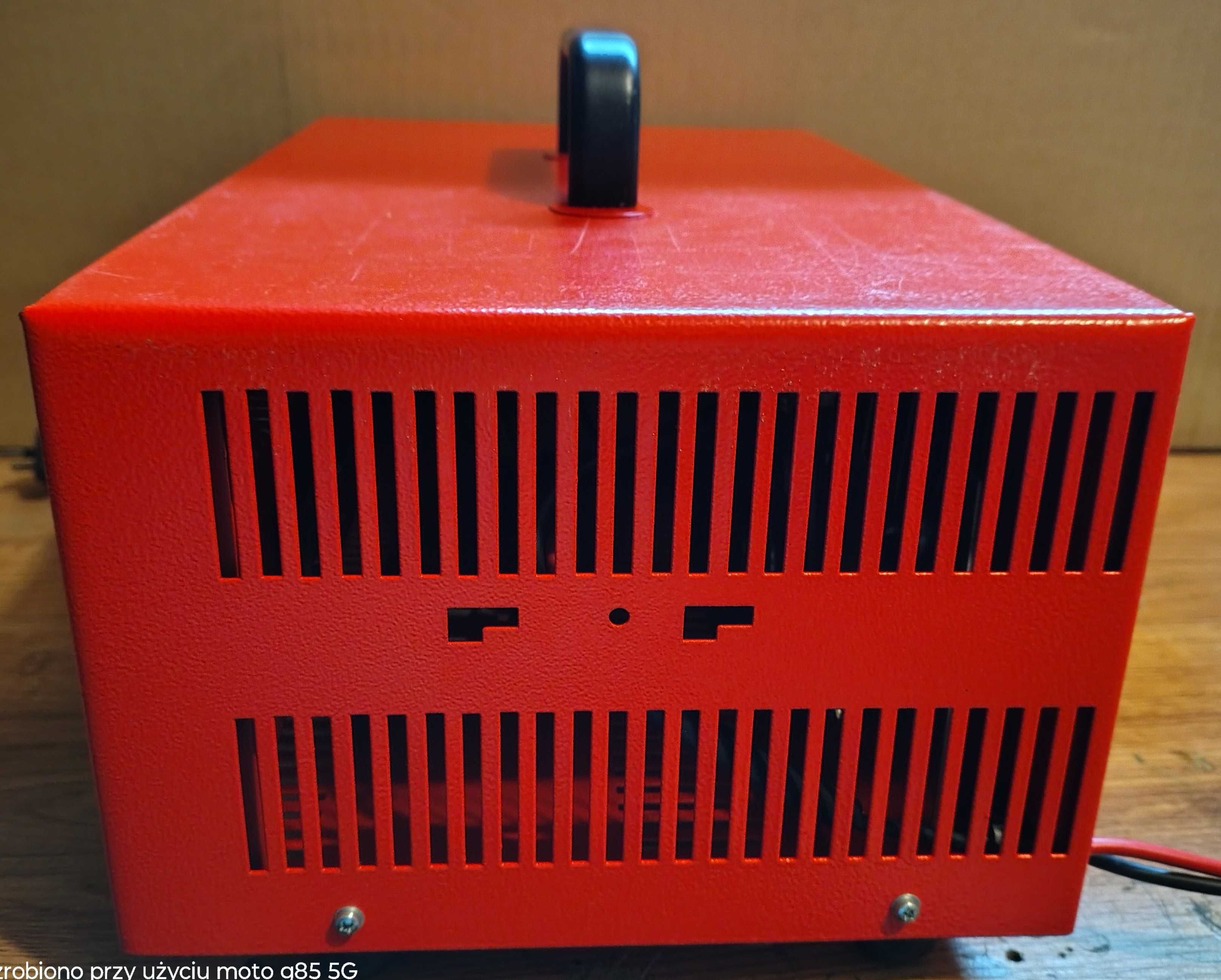 Prostownik ABSAAR 12V/22A ze wspomag. rozruchu: 180 A.Made in Germany