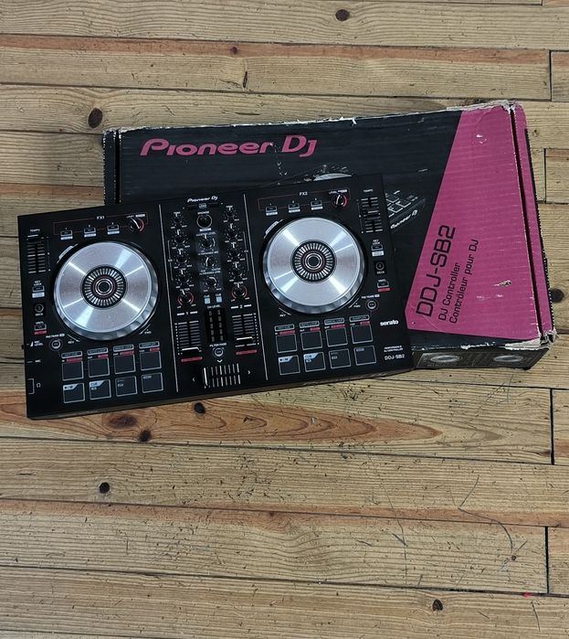 Pioneer DDJ-SB2 Controller