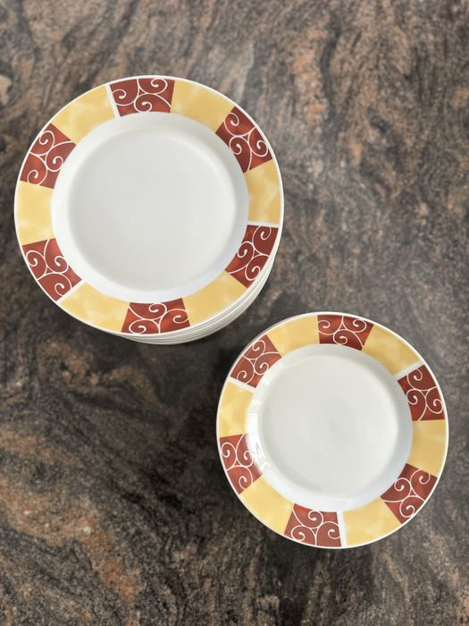 Zestaw 20 talerzy duze i male