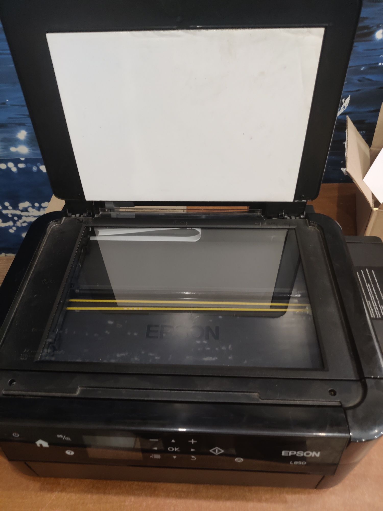 Продаю принтер EPSON L850