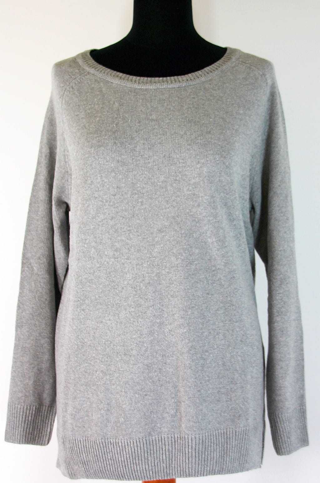 Sweter popielaty klasyczny Rozmiar  40/42