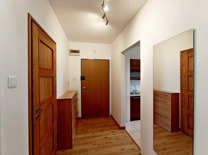2 pokoje z mp w garażu, 50 m2, Tomcia Palucha 35