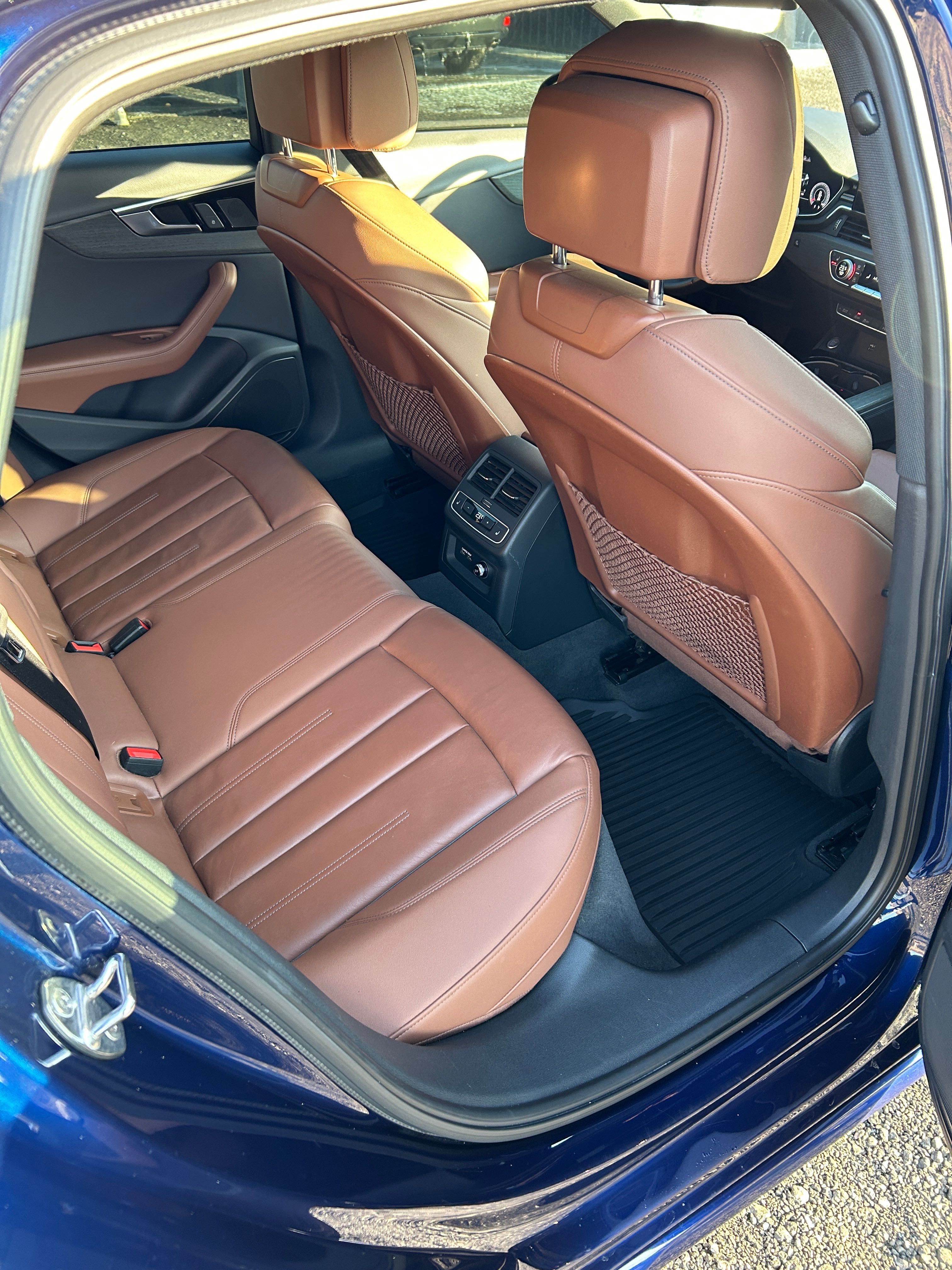 AUDI A4  quattro