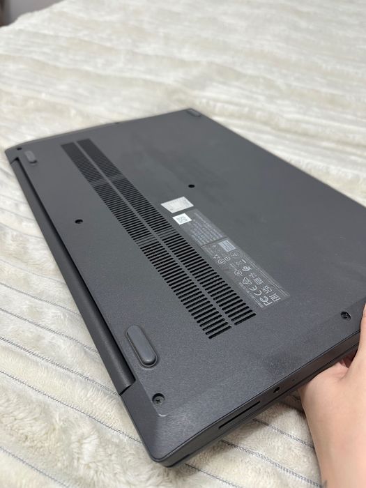 Ноутбук Lenovo V15-ADA Iron Grey