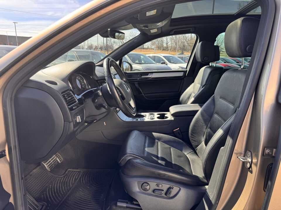 2017 Volkswagen Touareg V6