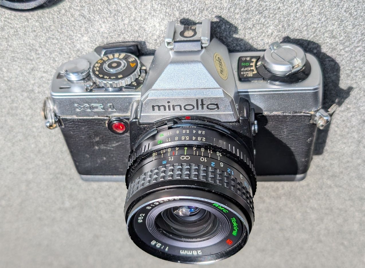Minolta XG-1 Tokina 28mm f2.8