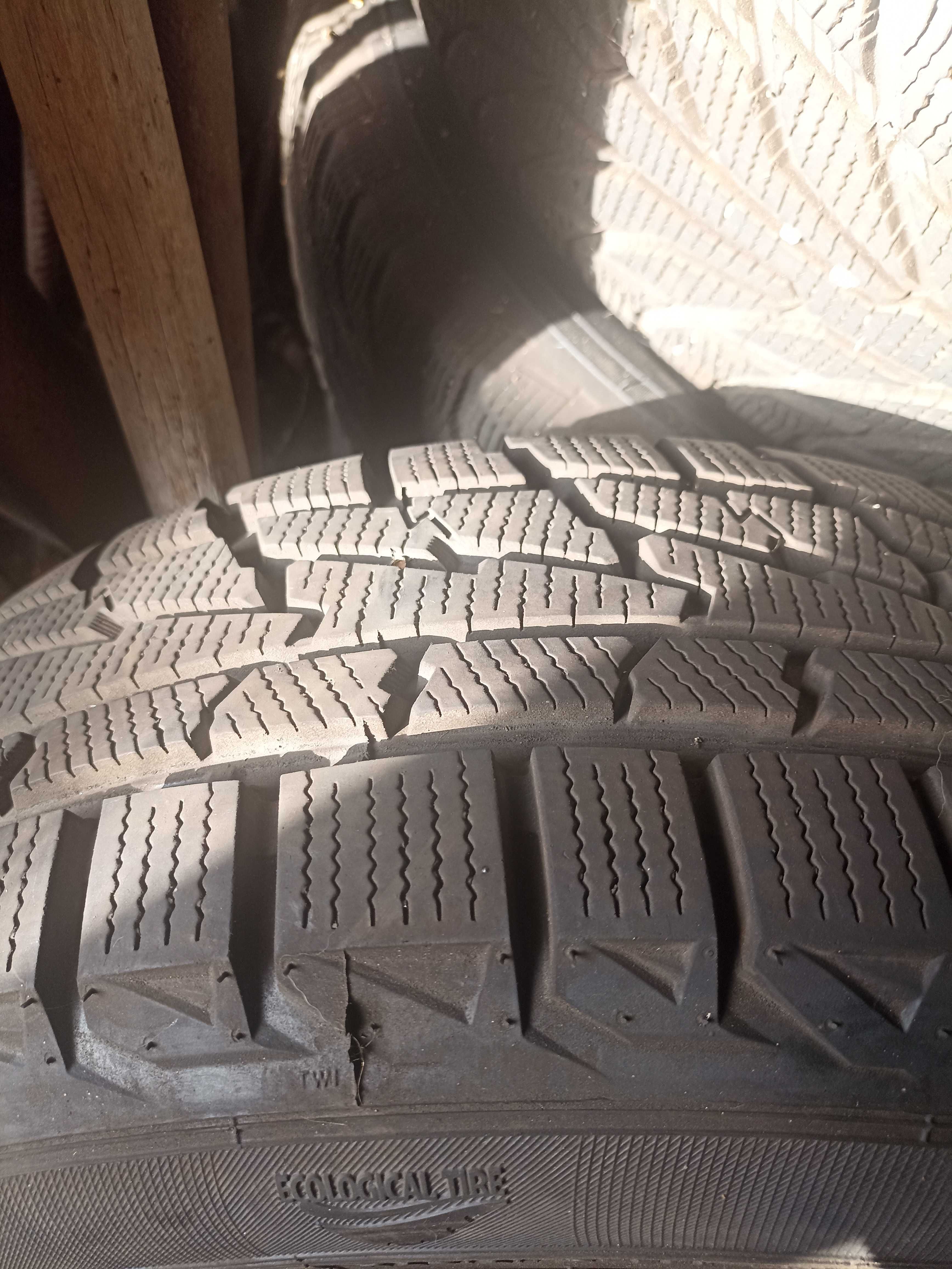 Зимняя резина 205/60 R16