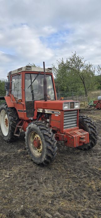 Case International 844XL