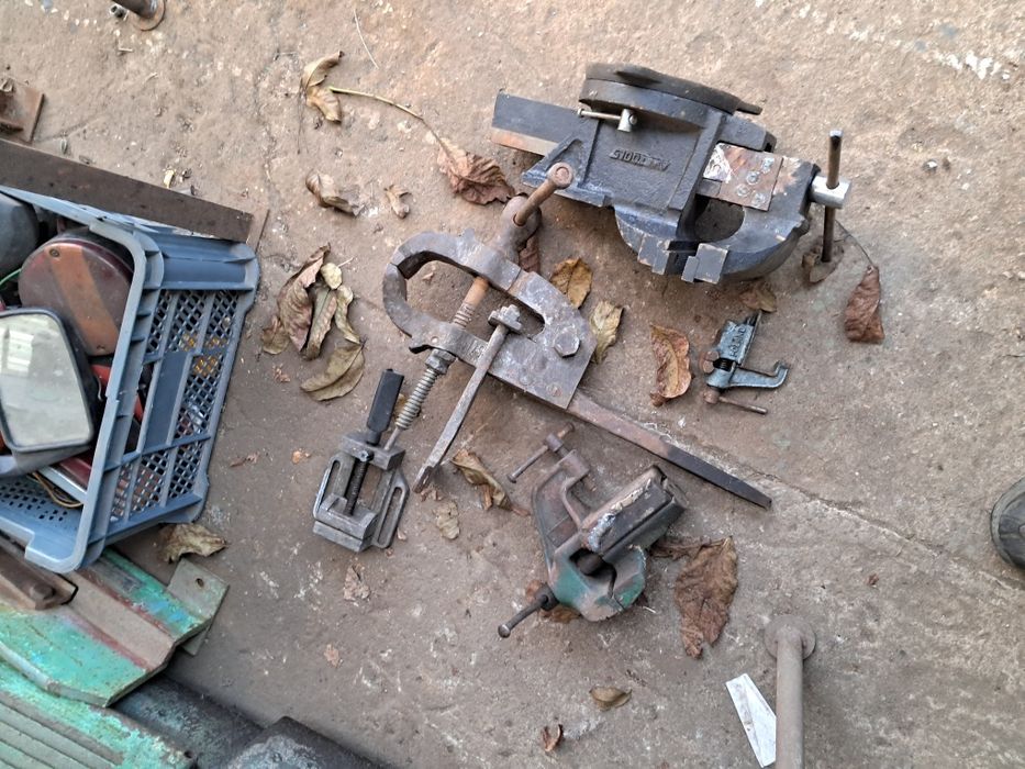 Wyprzedaż  garażowa imadła