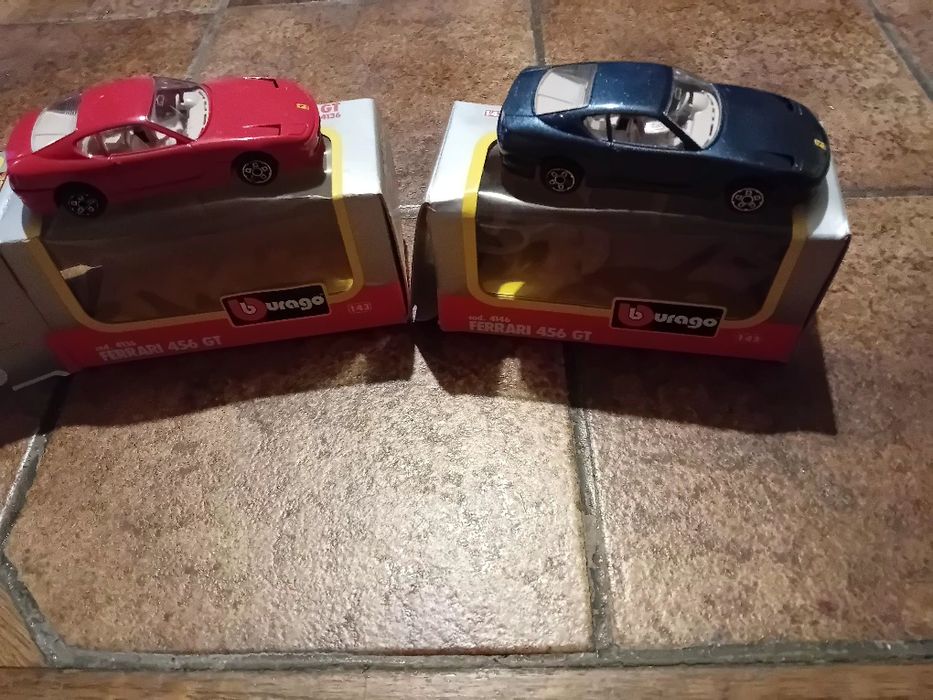 Miniaturas Ferrari 456 gt, clássicos