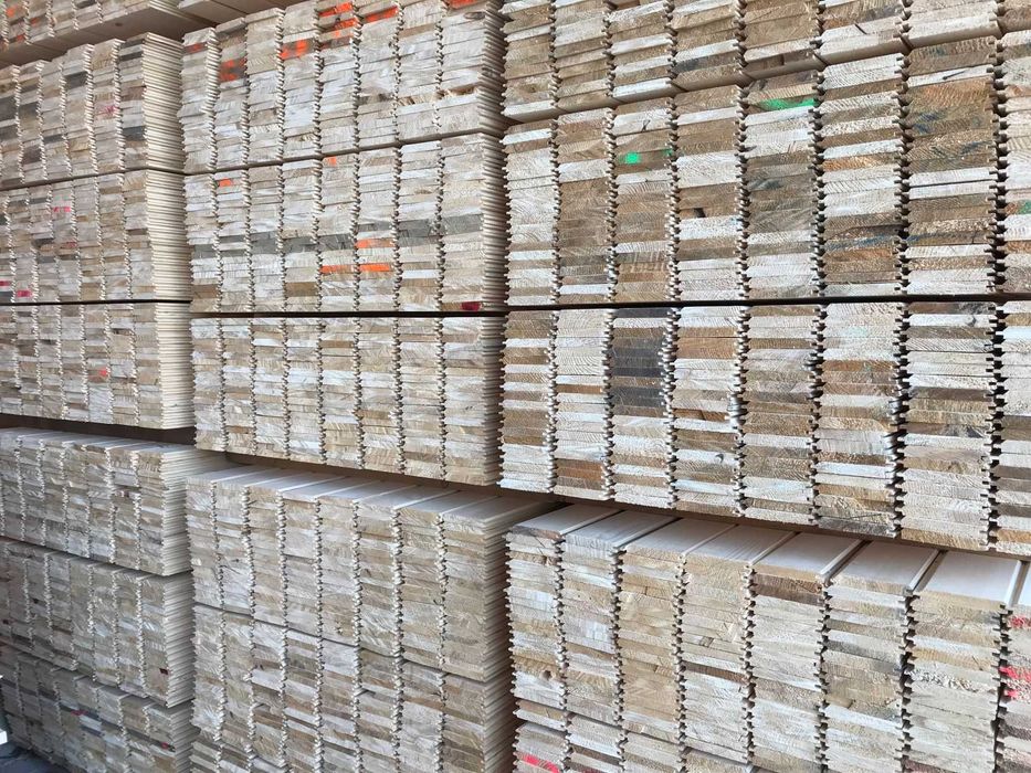 Podbitka Elewacja drewniana szalówka deska elewacyjna