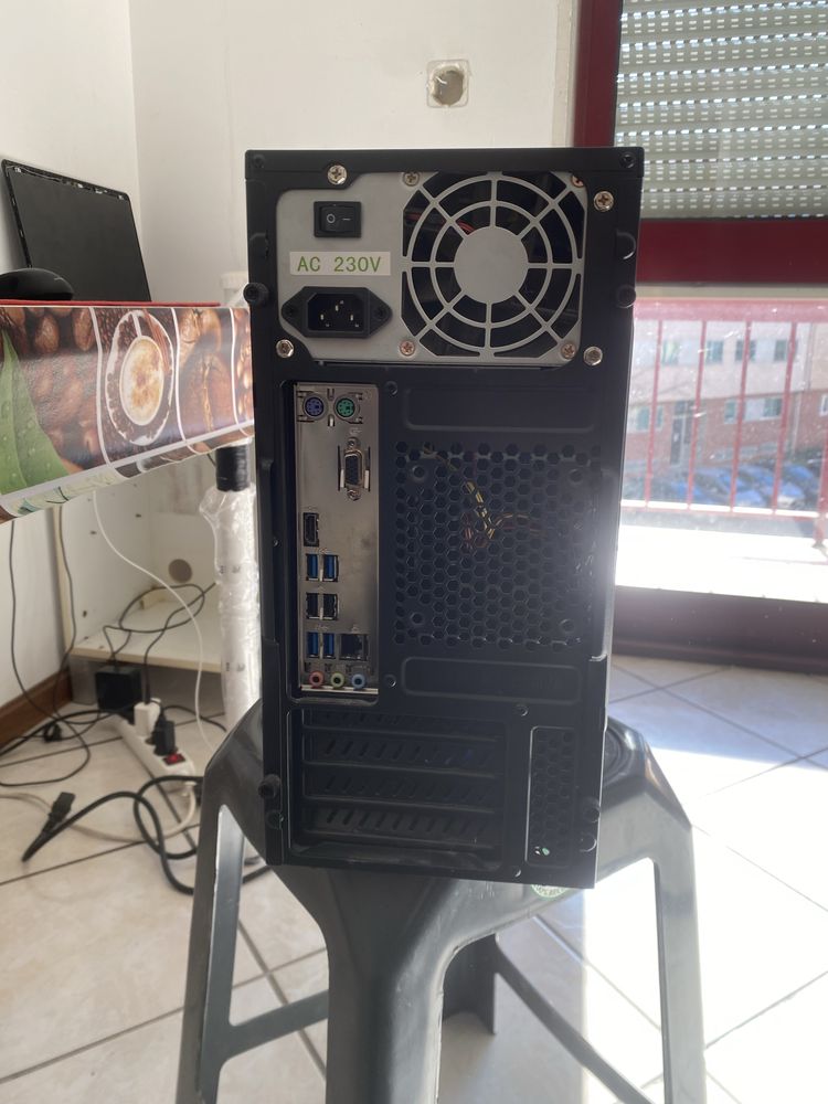 Torre (PC).