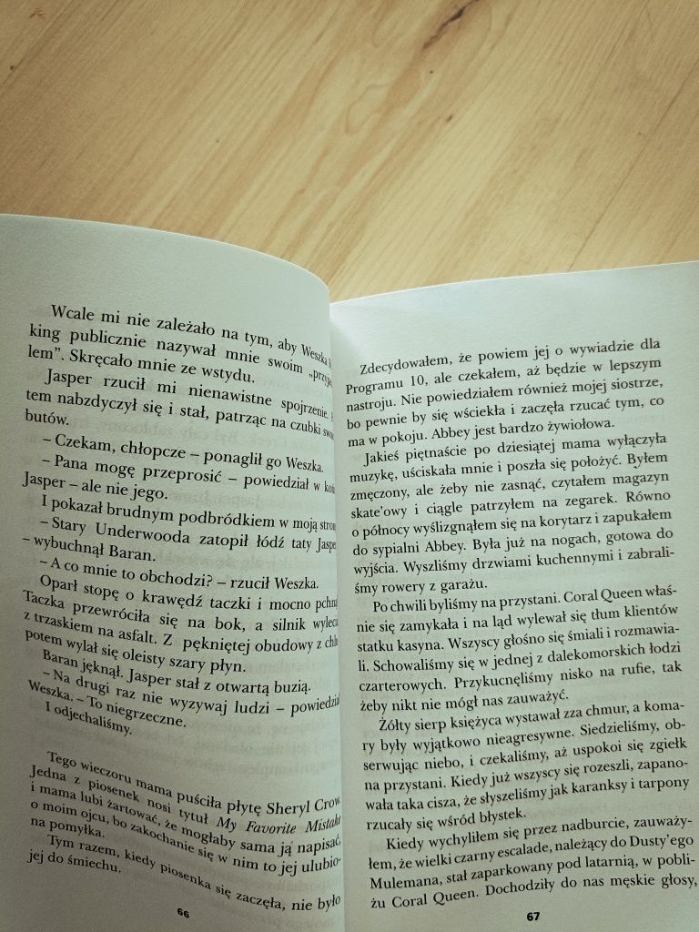 Plusk- Carl Hiaasen
