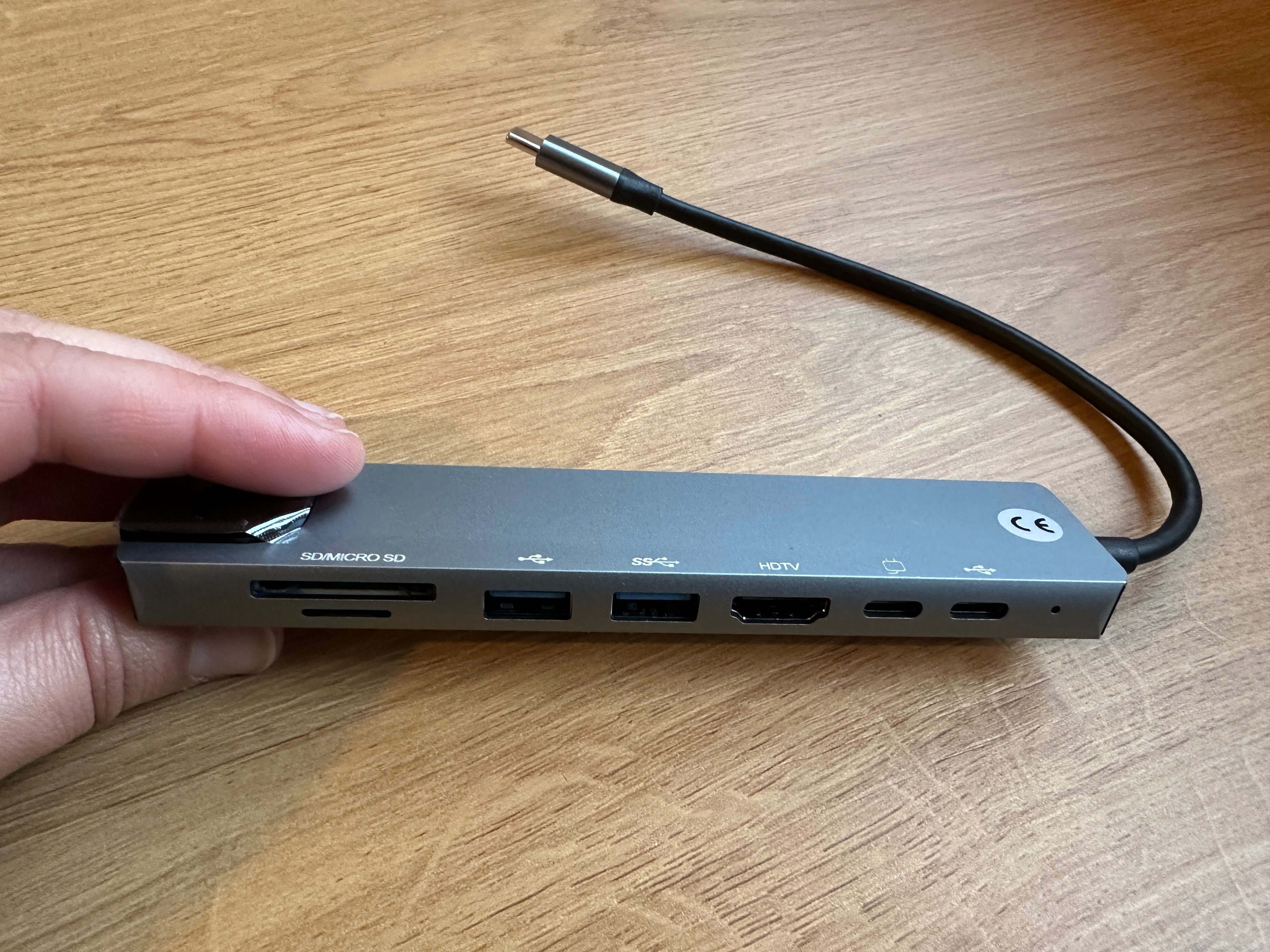 Adaptador USB C 8 em 1