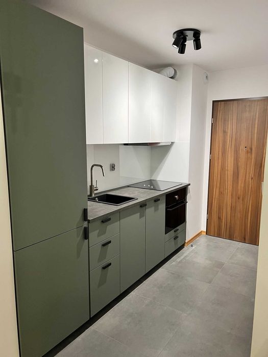 KOMFORTOWE, z systemem SMART HOME i z ogródkiem (Pachońskiego/Opolska)