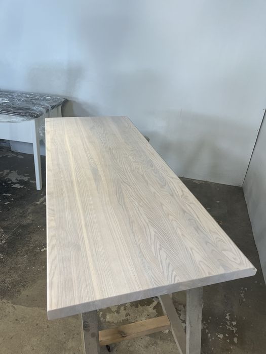 Підвіконня з дерева