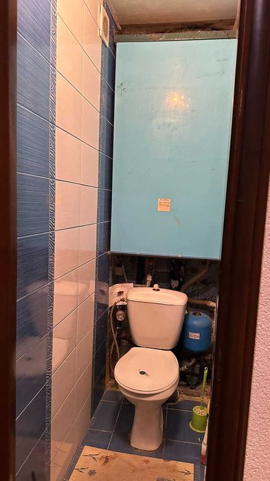 Оренда ізольованої кімнати в 3-ох кімн. квартирі по вул. Щурата