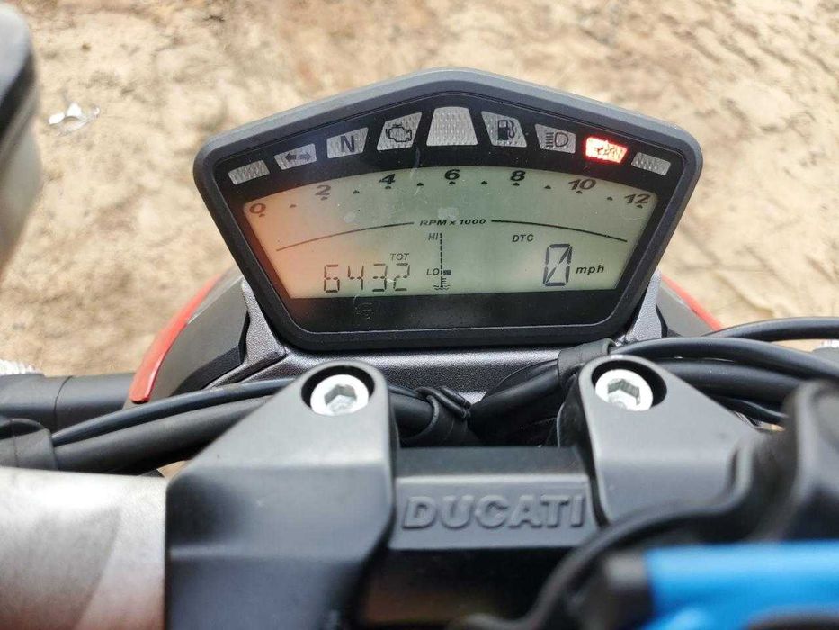 2015 DUCATI Streetfighter 848
