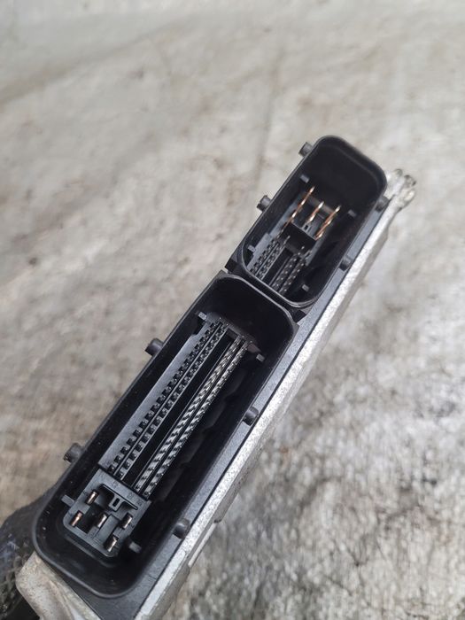 Sterownik Komputer Silnika Oe 03D906033C Skoda Fabia I 1.2B