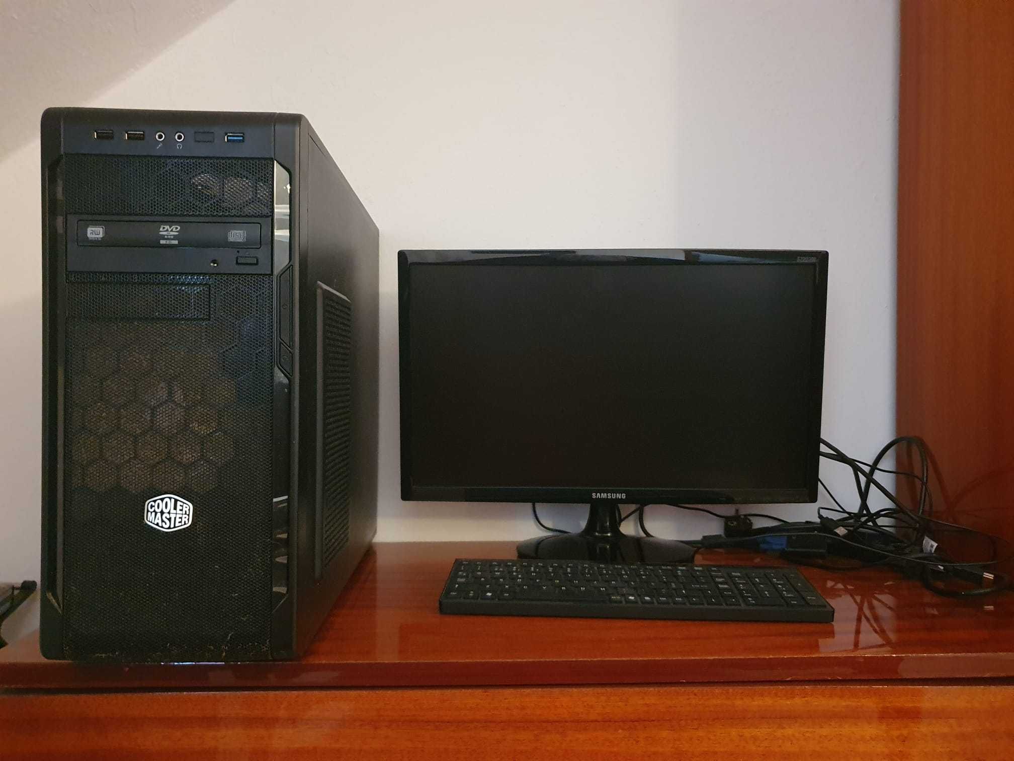 Computador, impressora.