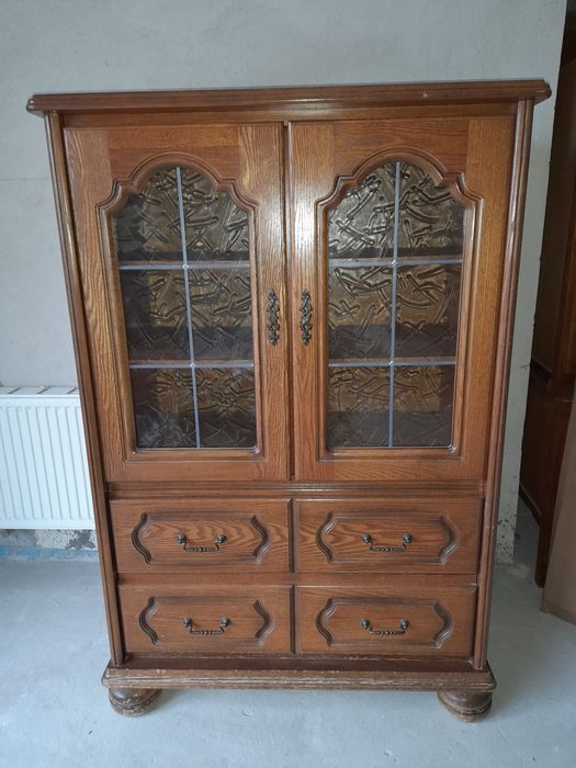 Дуже великий севант шафа (Меблі комоди вітрини буфети  ) Бельгія