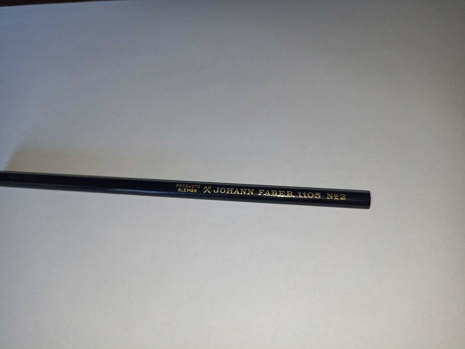 Blisko stuletni, kolekcjonerski ołówek Johann Faber 1105 No2.