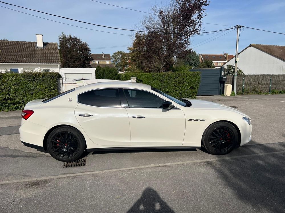 Maserati Ghibli 3.0 275cv